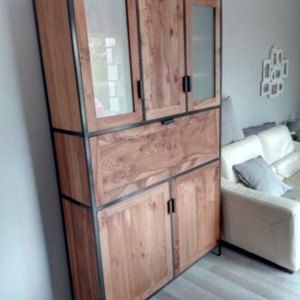 vaisselier bar réalisé par BEILLARD Menuiserie